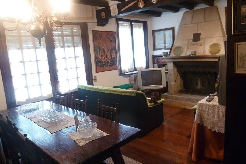 Casa Rural Mertxenea Landetxea Elcano Exterior foto